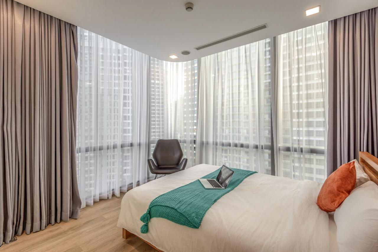 Landmark 81 - Imperial Residence Ho Chi Minh City Bagian luar foto