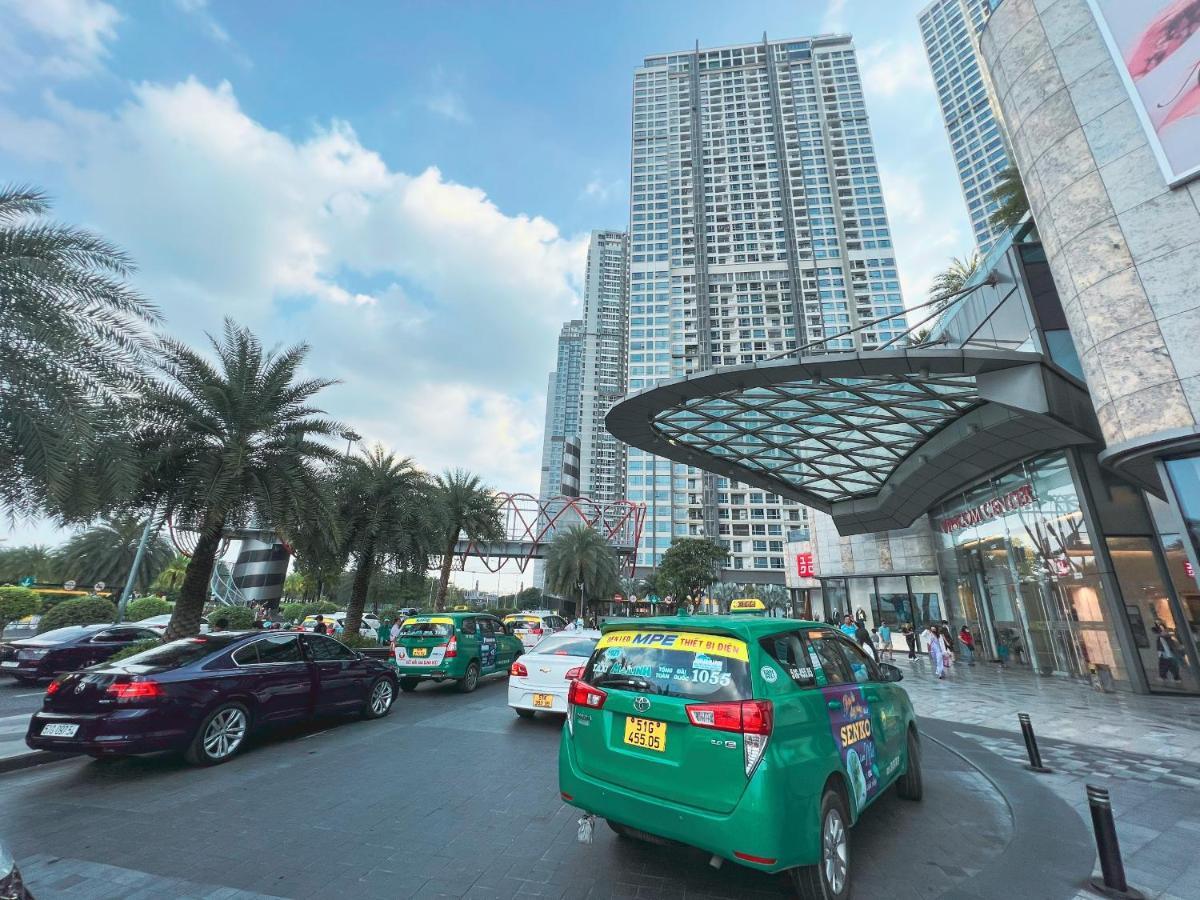 Landmark 81 - Imperial Residence Ho Chi Minh City Bagian luar foto